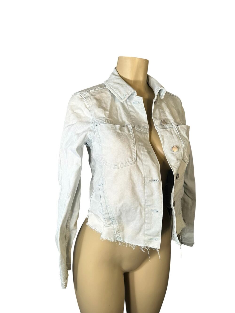 Women S Industry Republic Light Wash Button Raw Hem Crop Denim Jean Jacket Coat
